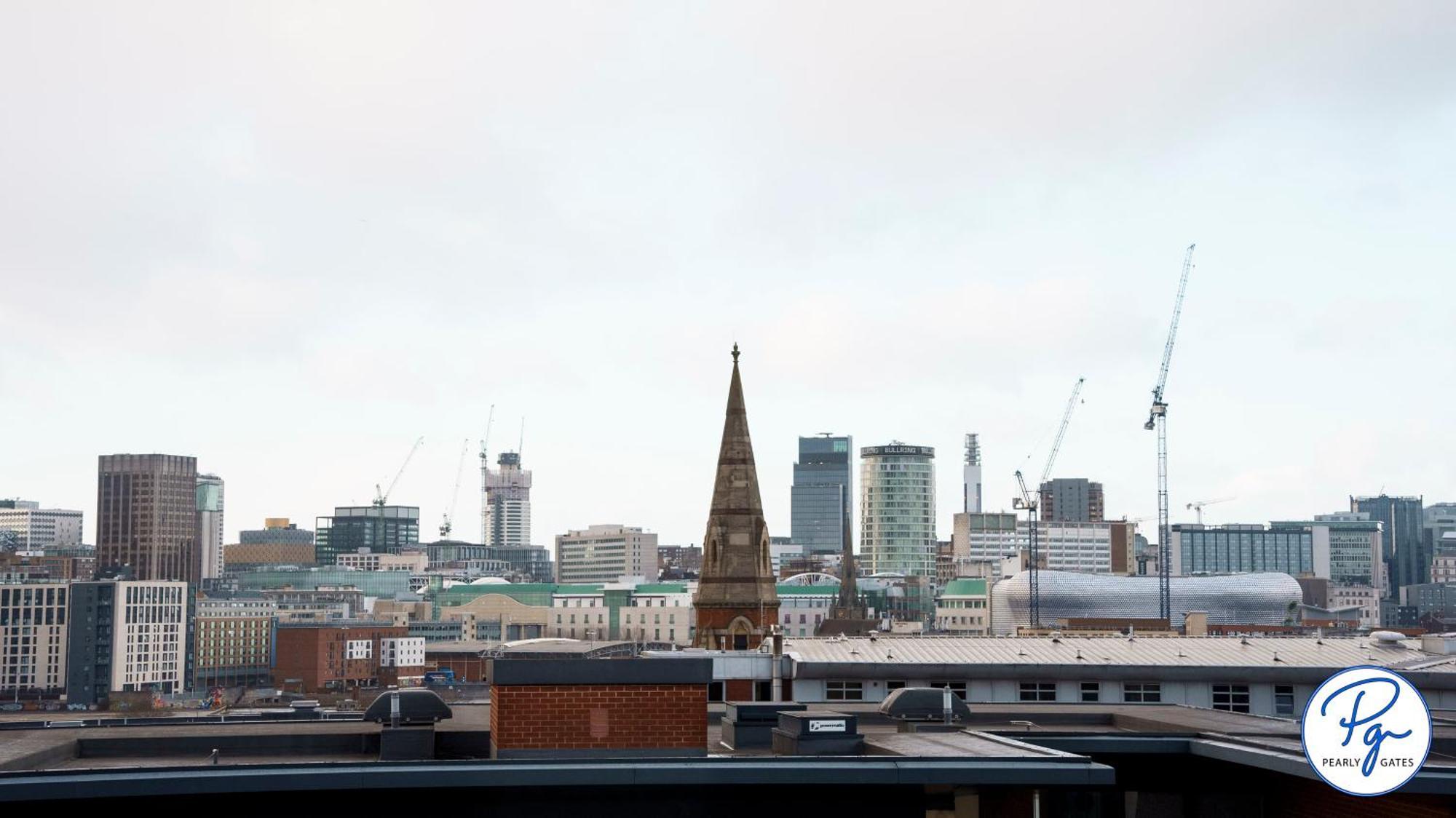 Penthouse - Amazing City Skyline Views - Balcony - Free Extra 2 Hours - Free Parking - Utilita Arena - Bullring Shopping - New St Station- Super King Size Bed Birmingham Exteriör bild
